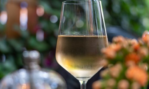 Vinos Blancos y Espumosos